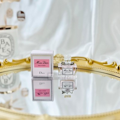 迪奥|畅销品迪奥小姐J'adore迷你香水系列5ml旅行装迪奥小姐玫瑰，绽放花束，J'adore